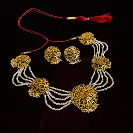 Traditional Pearl Lohori Necklace Set