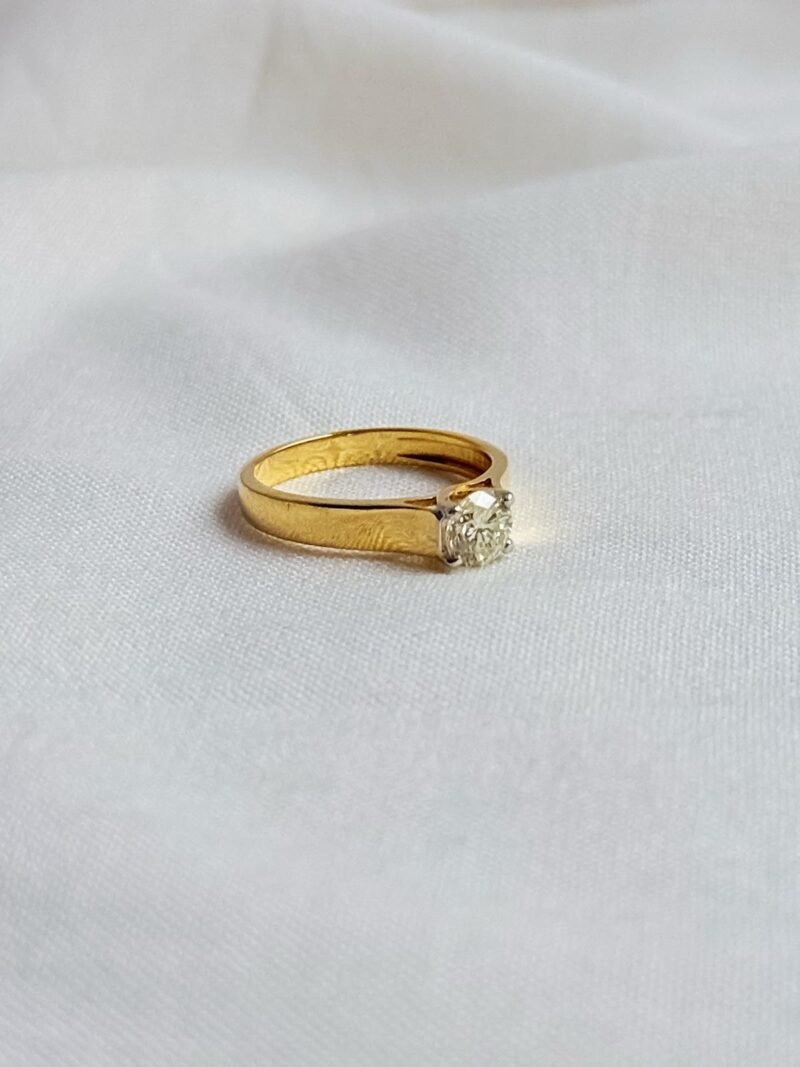 Solitaire Real Gold Diamond Ring