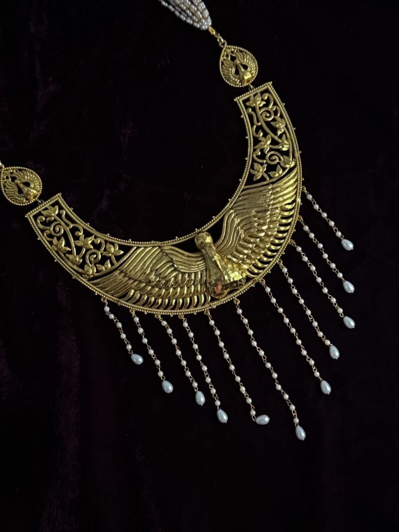 Traditional Hansa Necklace with Pearls