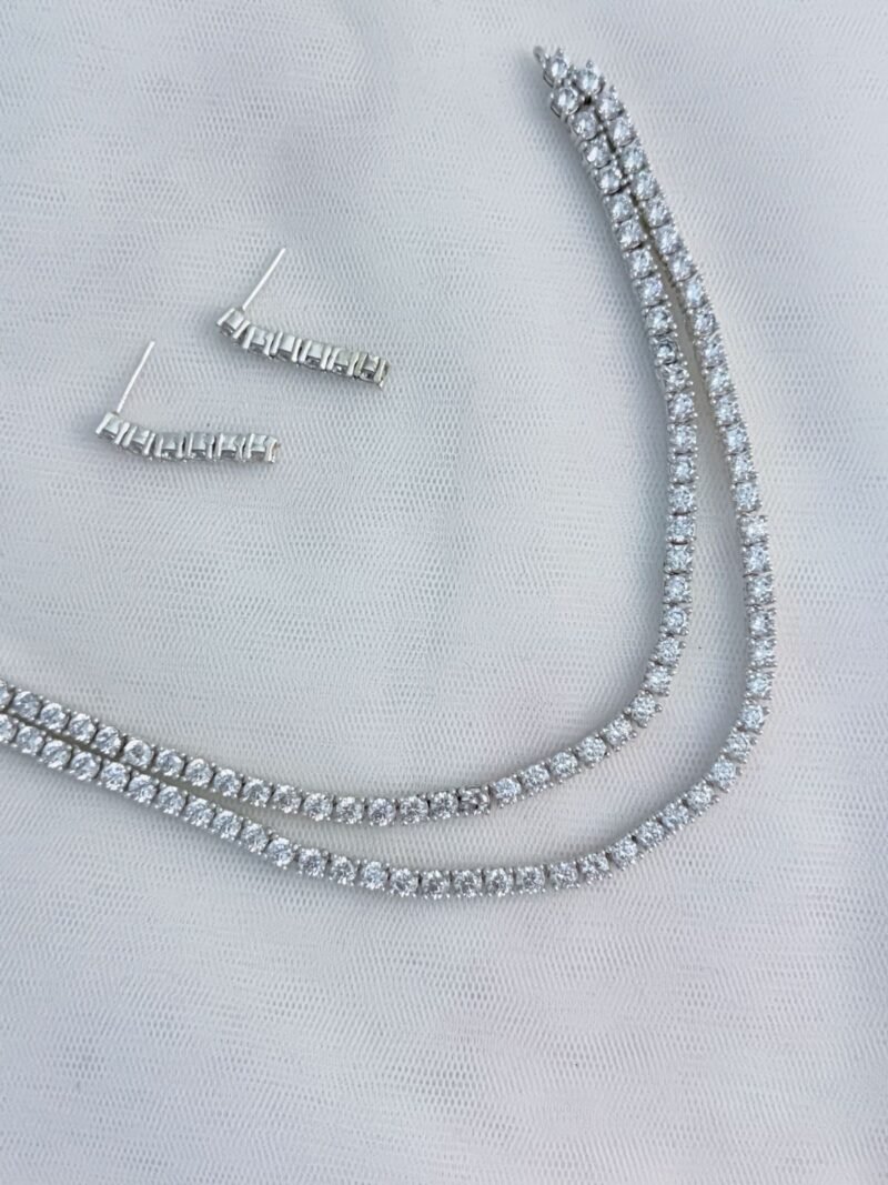 Solitaire Nekclace Set