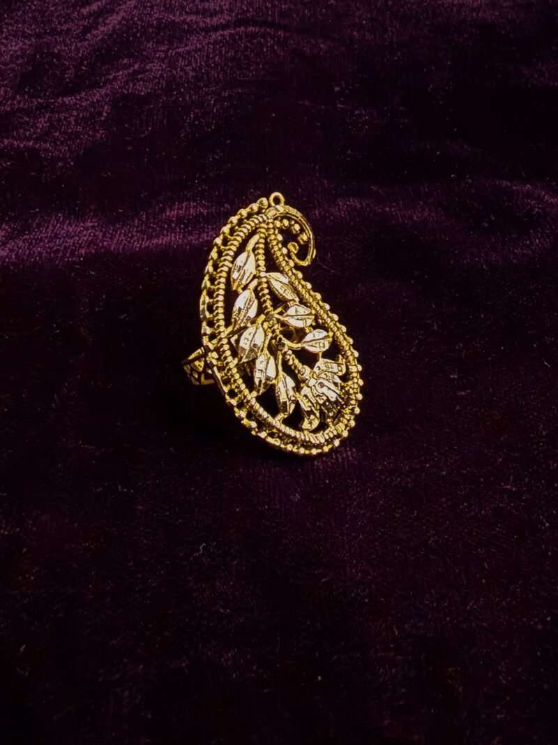 Kolke Naksha Ring