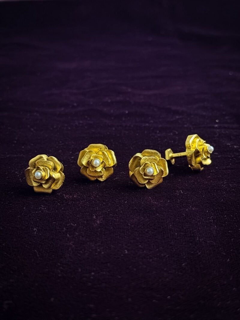 Golap Kurta Buttons