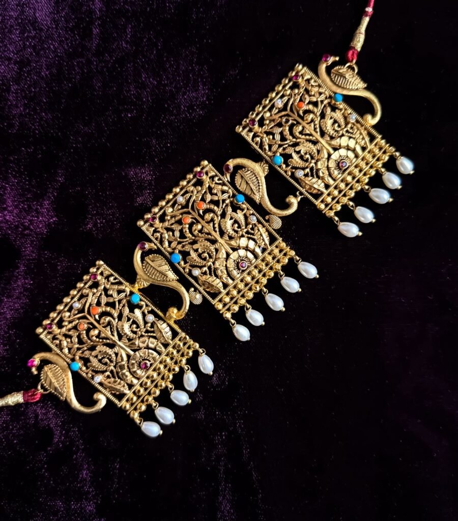 Bengali jewellery for Durga Puja