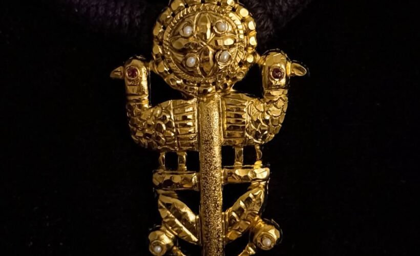 Vintage Jewellery of Benga