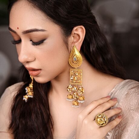 Golap Chandelier Earrings