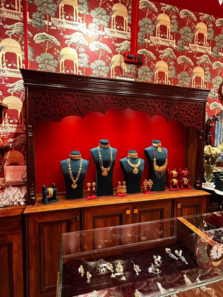 vintage jewellery of Bengal