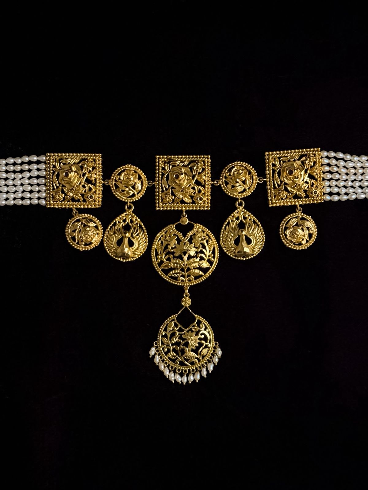 Pearls Mayur Choker