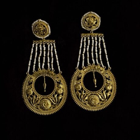 Teen Ful Lohori Earrings
