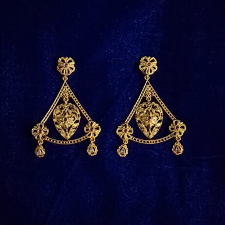 Traditional Pan Pata Earrings