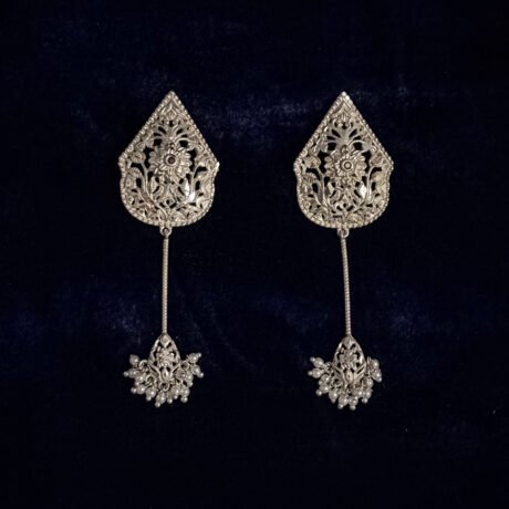 Tulip Earrings with pearl drops