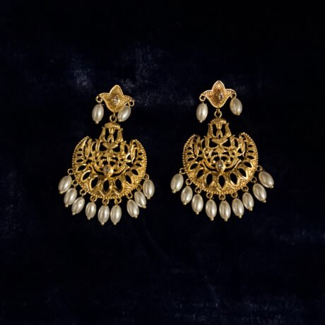 Bengal Handcrafted Naksha Diamond Cutting Earrings with Pearls