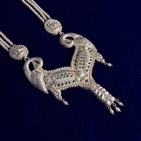 Traditional Real Pearl Necklace