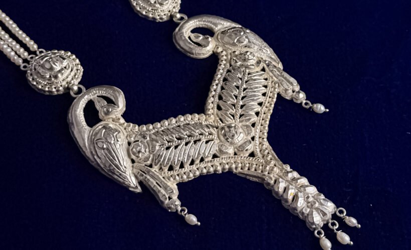 Traditional Real Pearl Necklace