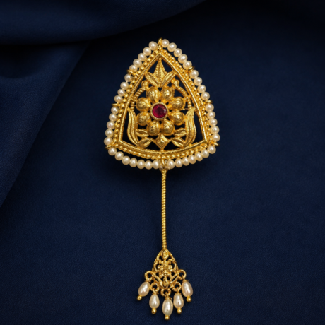 Traditional Broach