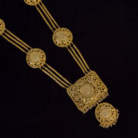 Traditional Guinea Naksha Necklace