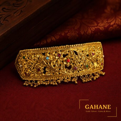 Traditional Cuff Choker