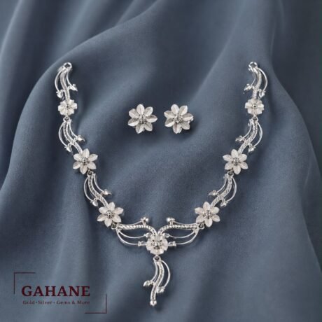 Silver Necklace Set