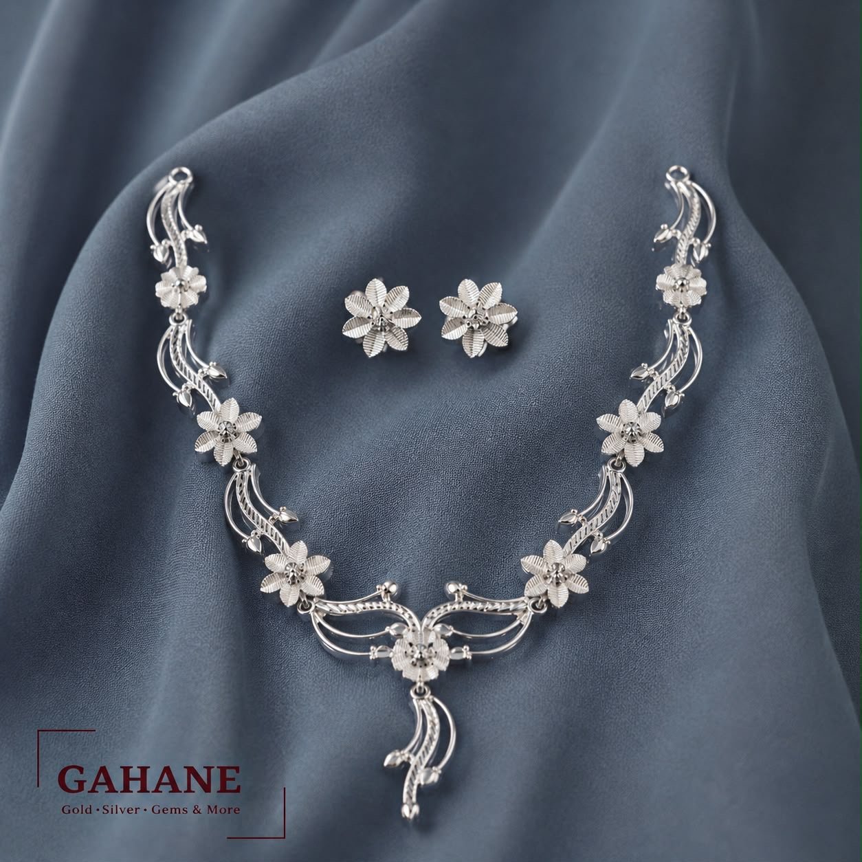 Silver Necklace Set