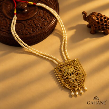 Traditional Kulo Pendant with Real Pearls